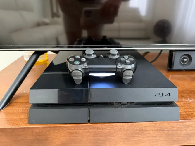 PS4