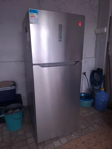 Geladeira 463L Midea Inox