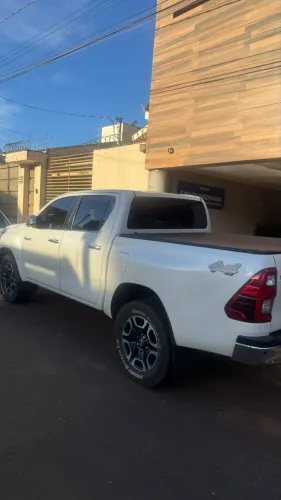 Toyota Hilux CD SRX 4X4 2.8 TDI 16V Diesel Aut. 2021