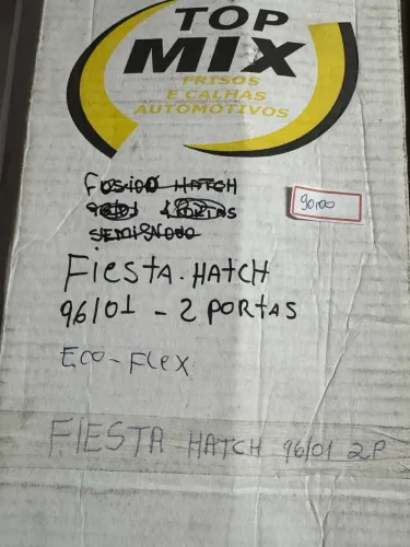 Calha de chuva fiesta hach 2 porta 96/01 na promoção só 80,00