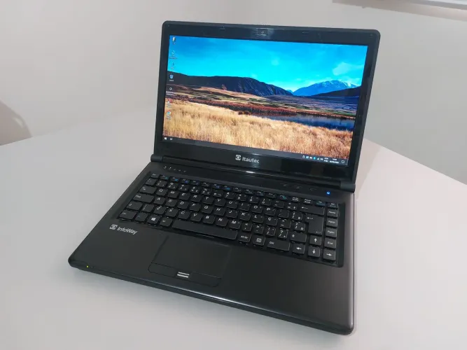 Notebook Itautec | Processador Intel | 4GB | 160GB HD | 14"