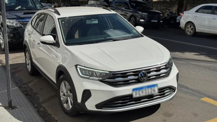 Volkswagen Nivus Comfortline 1.0 200 TSI Flex AUT 2024