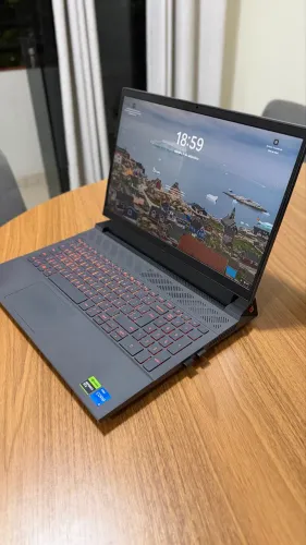 Dell G15 5530 Gamer | i5-13450HX | RTX 3050 6GB | 16GB DDR5 | SSD 512GB