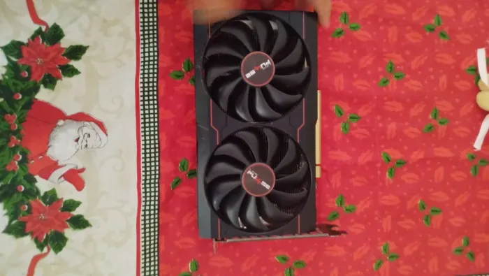 Vendo Placa de vídeo rxt 6400 4gb