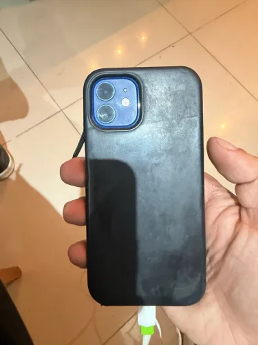 iPhone 12