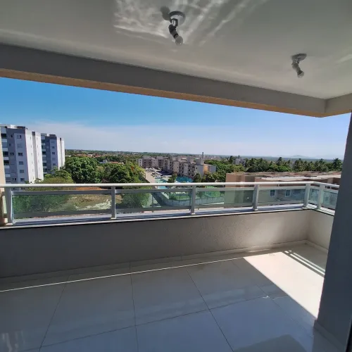 Alugo apartamento novo, sem uso, amplo com 107 m² no centro do Eusébio. Excelente condom