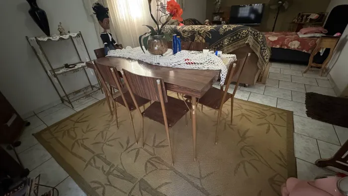 Buffet e mesa extensiva