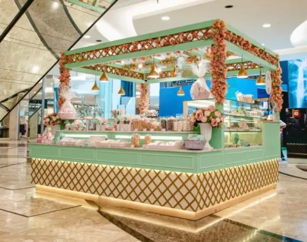 Lindo Quiosque de shopping pronto para uso