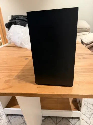 Gabinete Lian Li A4-H2O Mini ITX, compacto, premium e em excelente estado