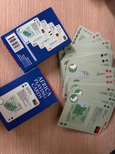 Baralho tradicional trazido da África novo!