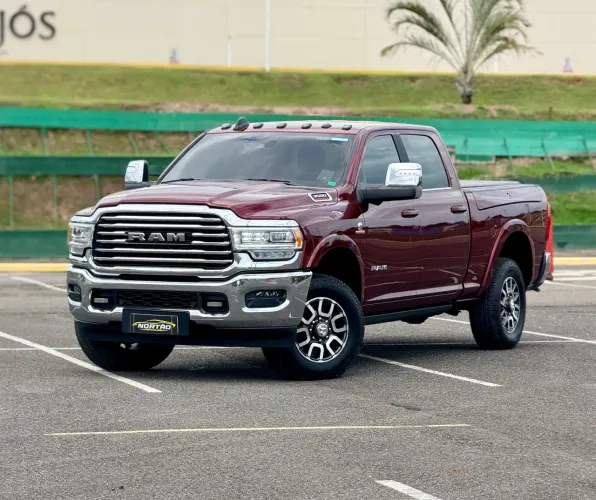 Ram 3500 Limited Longhorn 6.7 TB CD Diesel 2024