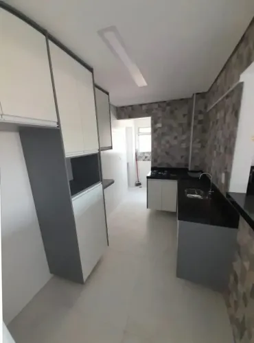 VILA SANTA CATARINA 2 DORMITÓRIOS 1 VAGA