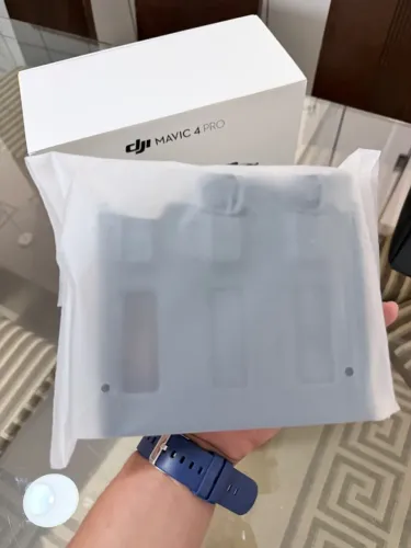 2 BATERIAS + HUB CARREGADOR DJI MAVIC 4 PRO 