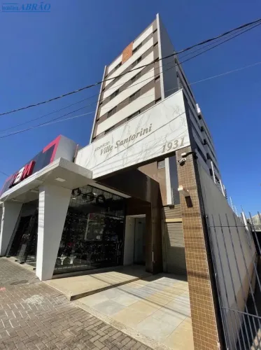 Apartamento Padrão para alugar em Zona 03, Maringá-PR