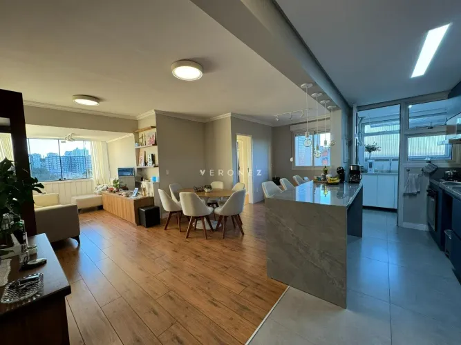 Apartamento 2 dormitórios com vaga no Boa Vista