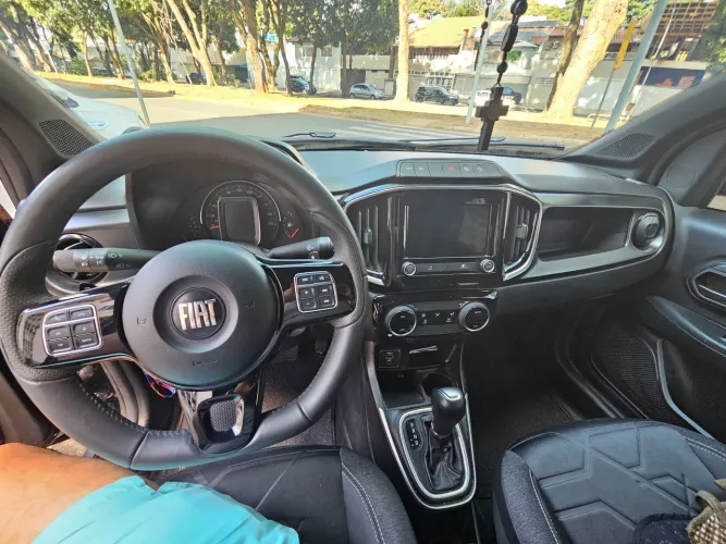 Fiat Strada Volcano 1.3 Flex 8V CD Aut. 2023