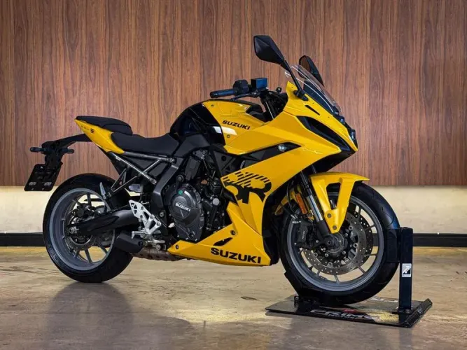 Suzuki GSX-8R 2026