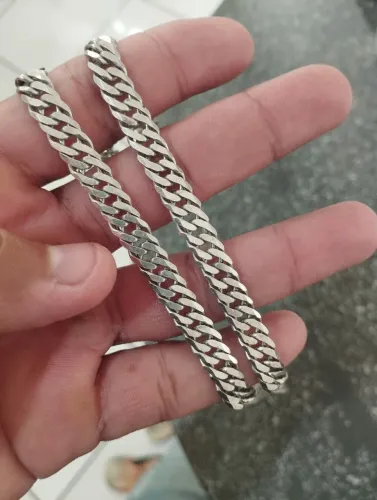 Cordão de prata