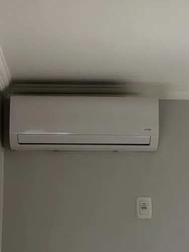 Ar condicionado Midea Semi Novo
