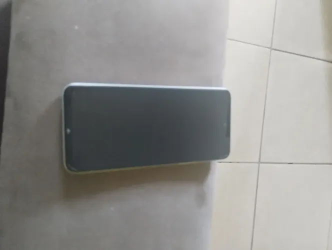 Celular redimi 12