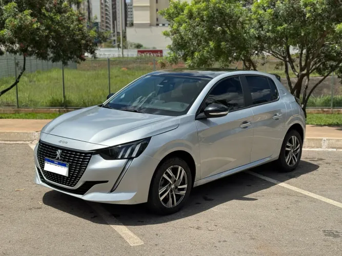 Peugeot 208 Griffe 1.6 Flex 16V 5P Aut. 2022