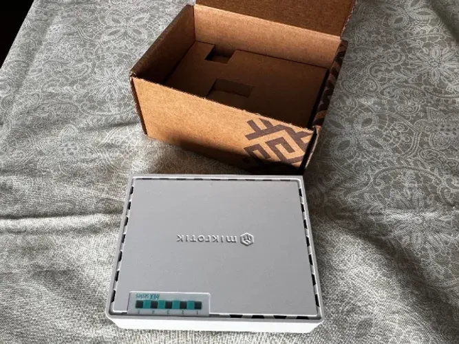 Roteador MikroTik hEX RB750Gr3 Novo na Caixa 5 Portas Gigabit