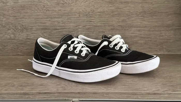 Tênis Vans preto