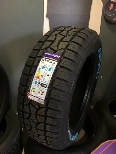 Pneu 265/60/R18 Speedmax Control AT modelo misto para todos os ambientes