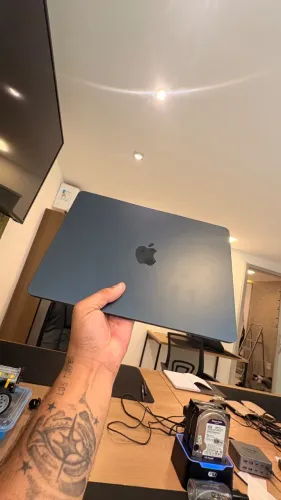 MacBook M3 AIR 