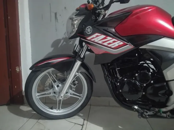 Fz250 Yamaha 2012