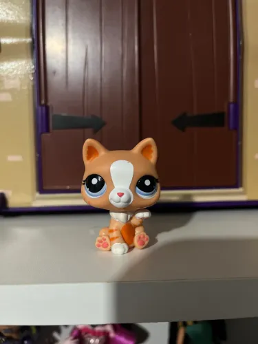 Littlest pet shop #2095