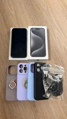 iPhone 15 pro 256gb