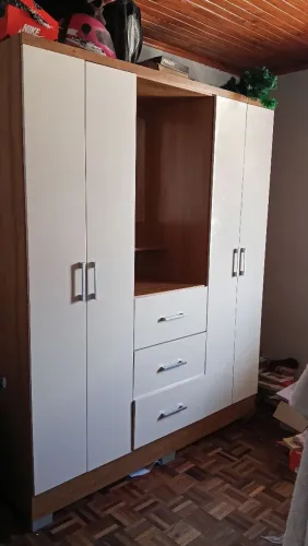 Vendo guarda roupa