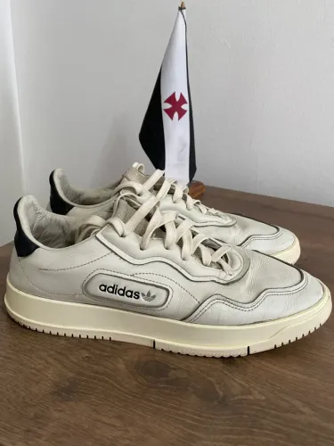 Tenis adidas sc premiere