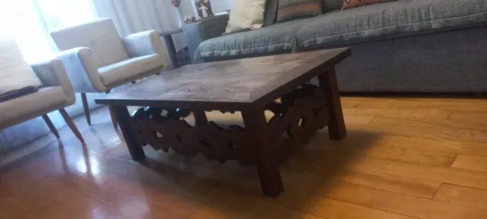 Mesa de Centro + 2 Mesas de Apoio Lateral em Madeira Estilo Clássico
