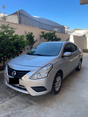 Nissan Versa SL 1.6 16V Flexstart 4P Mec. 2016