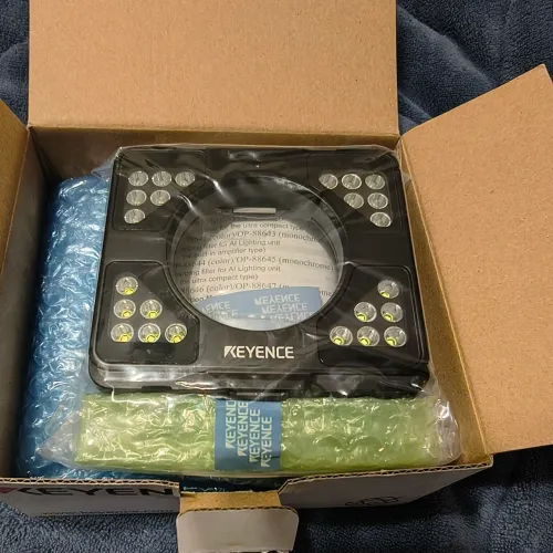 Keyence IV4-L5C