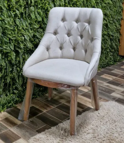 Vendo cadeiras Elisa Capitonê novas de fábrica