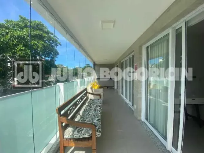 Apartamento : / Residencial / Barra da Tijuca