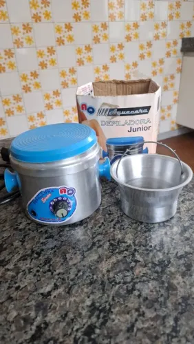 Panela de depilação aquecera junior