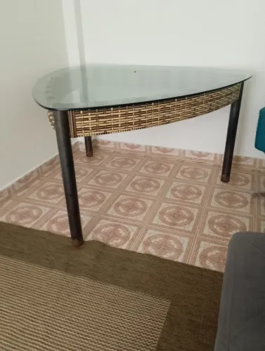 MESA SALA OU COZINHA SEM CADEIRAS