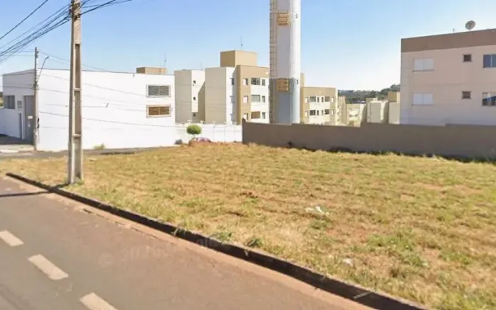 Terreno à venda no bairro Shopping Park em Uberlândia