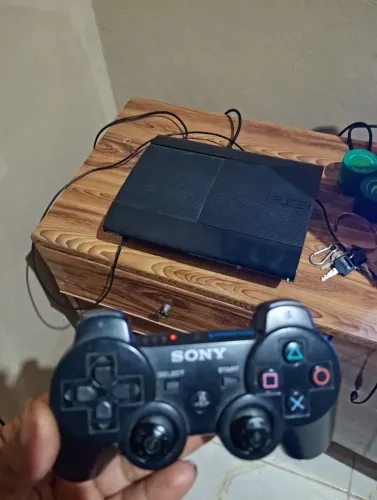 PS3 Super slim. Zerado