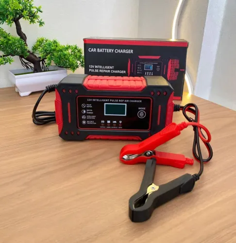 Carregador Inteligente de Bateria Automotiva 12V 6A Portátil Bivolt 110/220V Carro Moto