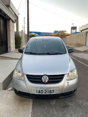Volkswagen Fox City 1.0mi/ 1.0mi Total Flex 8V 3P 2010