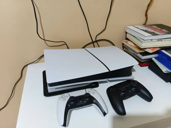 PlayStation 5 slim 1tb