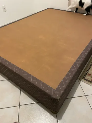DOAÇÃO BASE DE CAMA 1,80 x 1,58