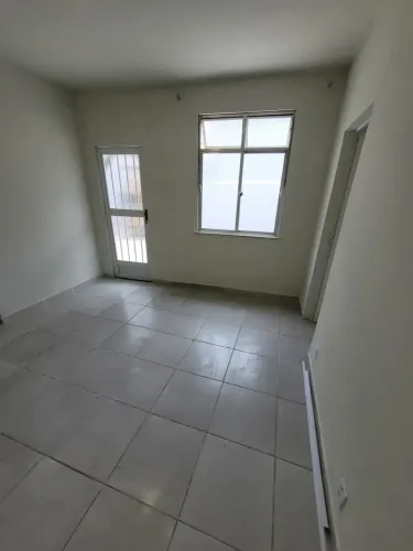 Casa de Vila para locação, em Madureira, com 79 m² - Rua Capitão Macieira