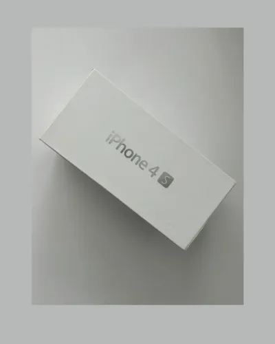 IPHONE 4S - 8GB - BRANCO - IMPECÁVEL