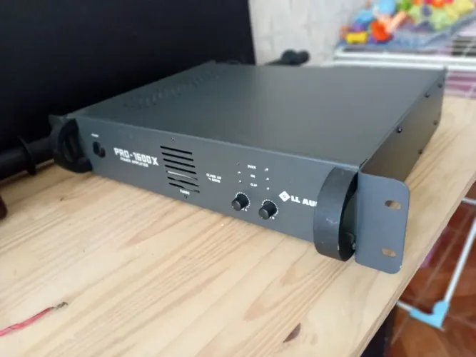 Amplificador LL audio